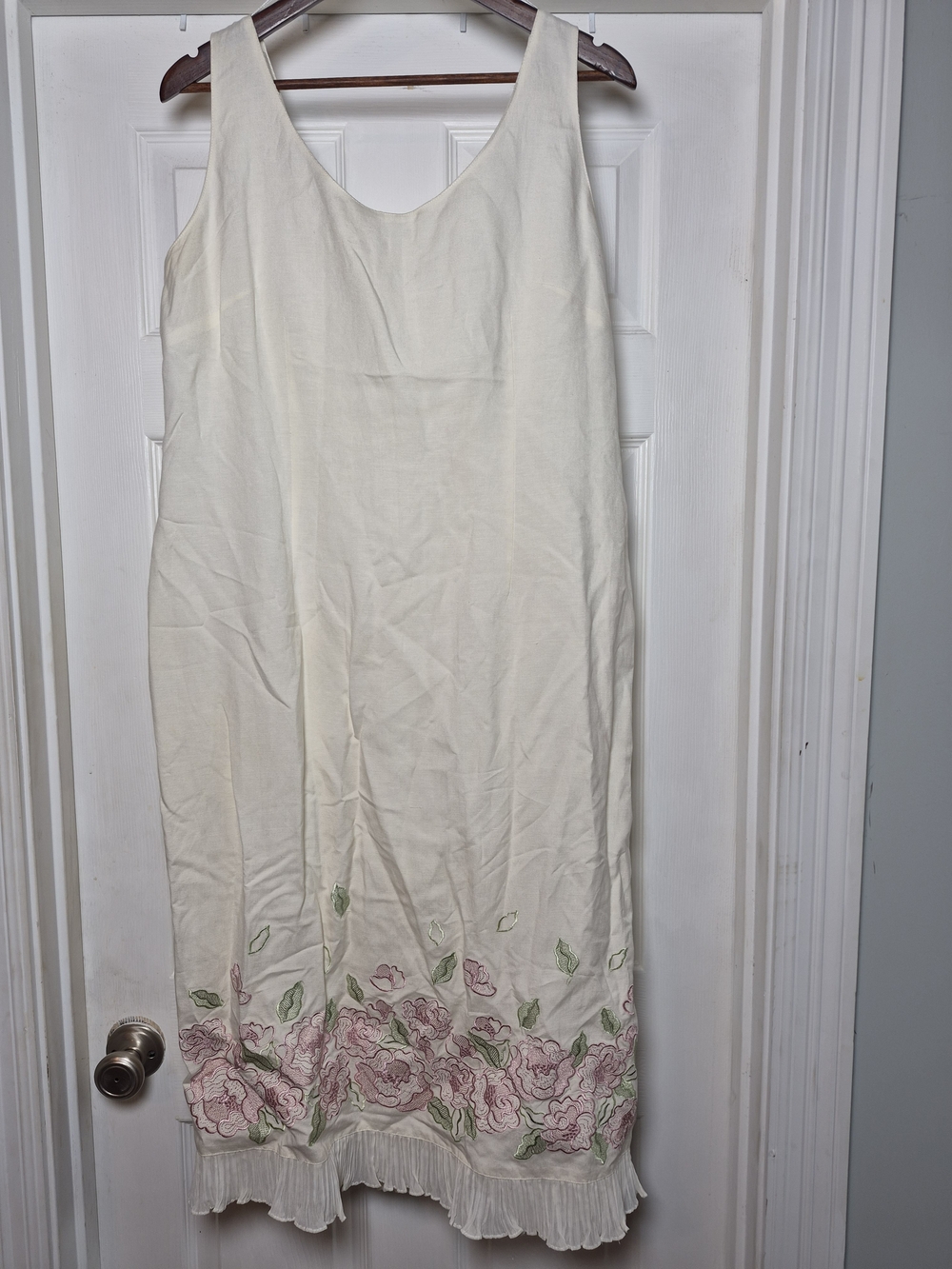 Plaza South Collection Cream Dress with Pink Floral Embroidery Linen Blend 18